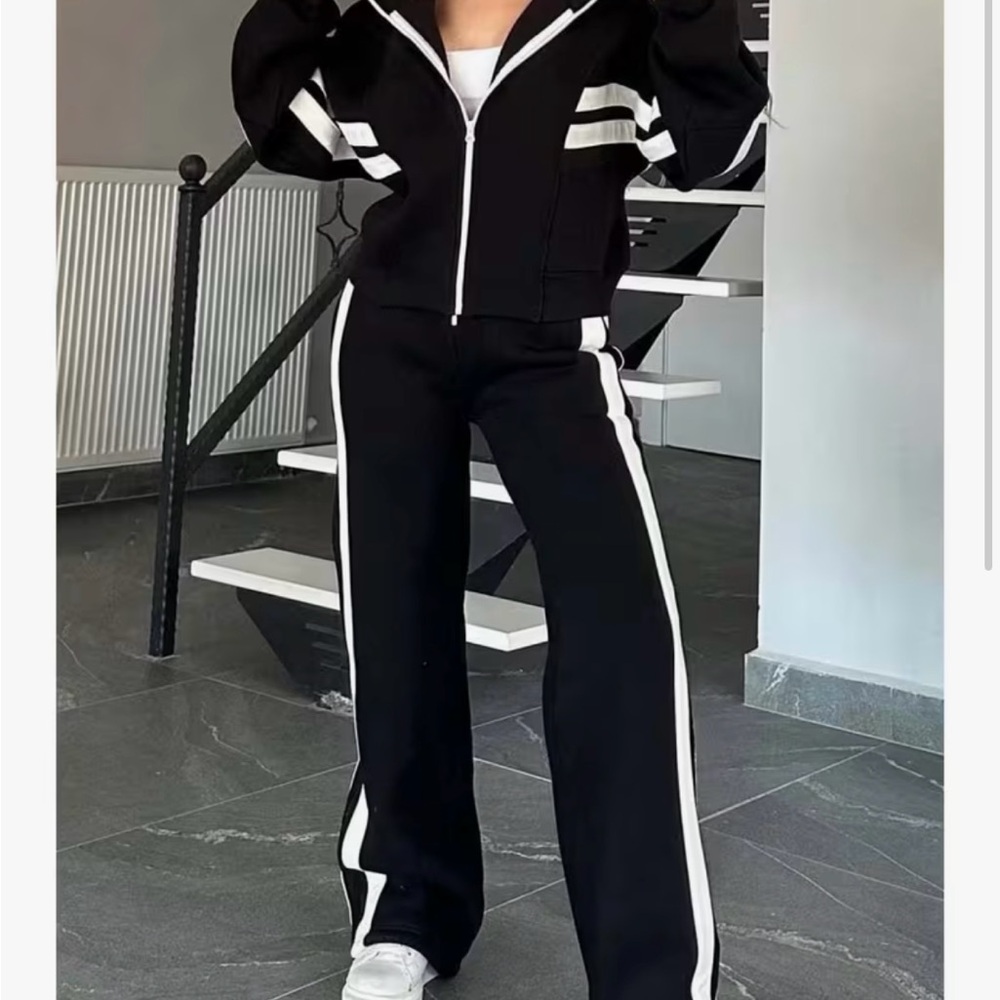 Stylish Sweat Suit